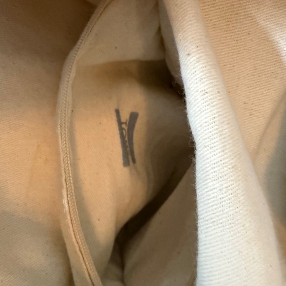 TOMS Aztec Blue Cream Beige Adjustable Strap Magnetic Clasp Canvas Backpack - Picture 11 of 11